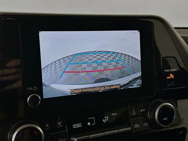 Certified 2024 Toyota Highlander LE image 20