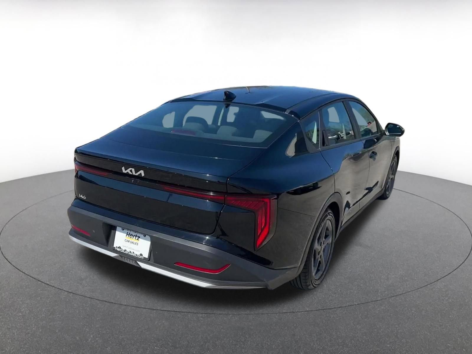 Used 2025 Kia K4 LXS image 15