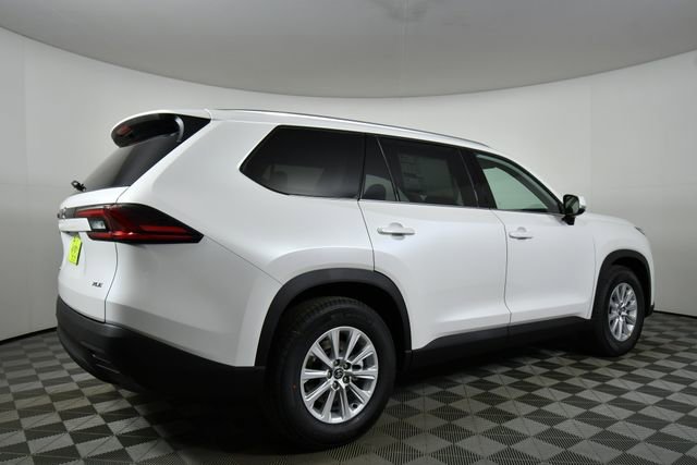 New 2026 Toyota Grand Highlander XLE image 10