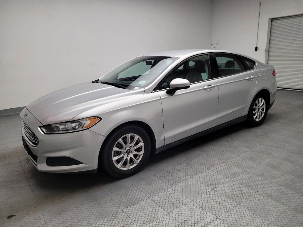 Used 2015 Ford Fusion S FWD image 2