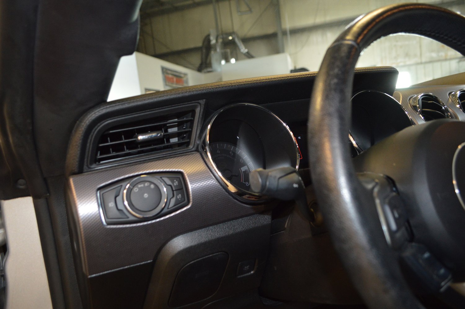 Used 2016 Ford Mustang EcoBoost image 16