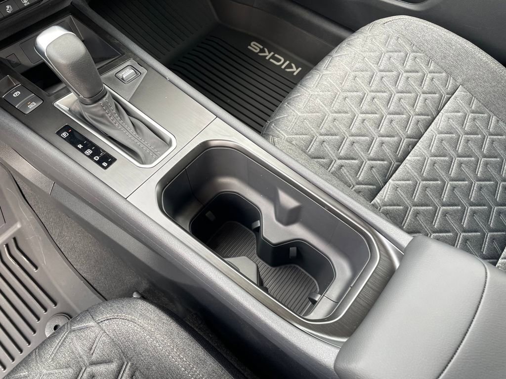 New 2026 Nissan Kicks SV w/ Cold Weather Package FWD image 23