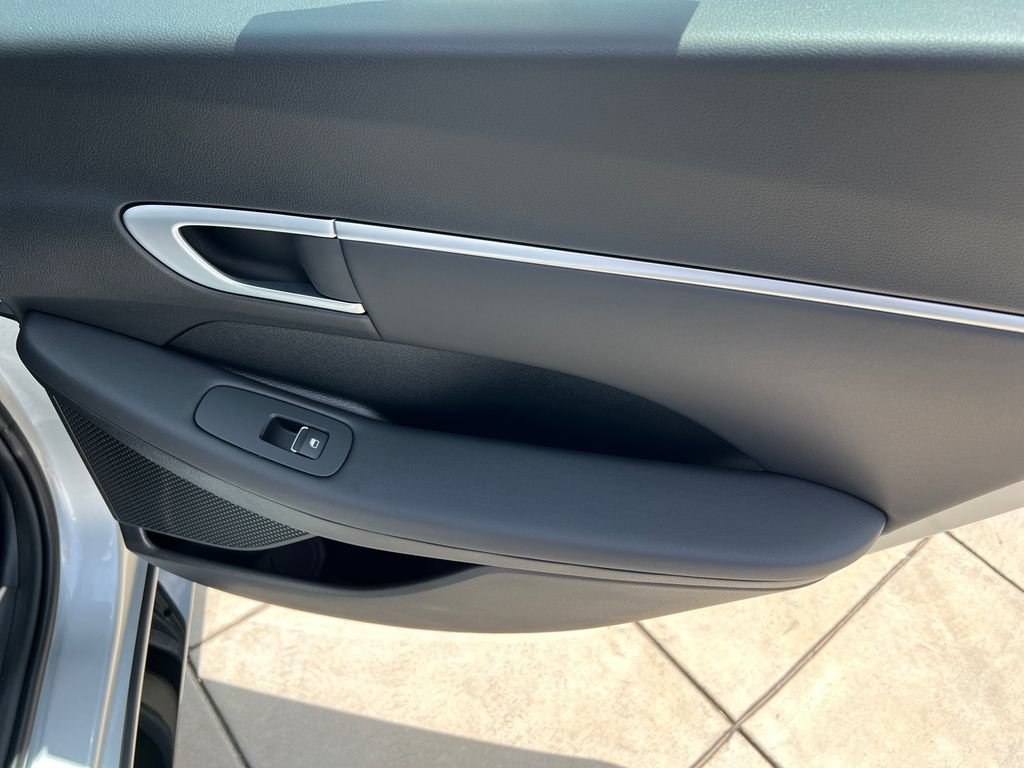 Certified 2026 Hyundai Sonata SEL FWD image 9