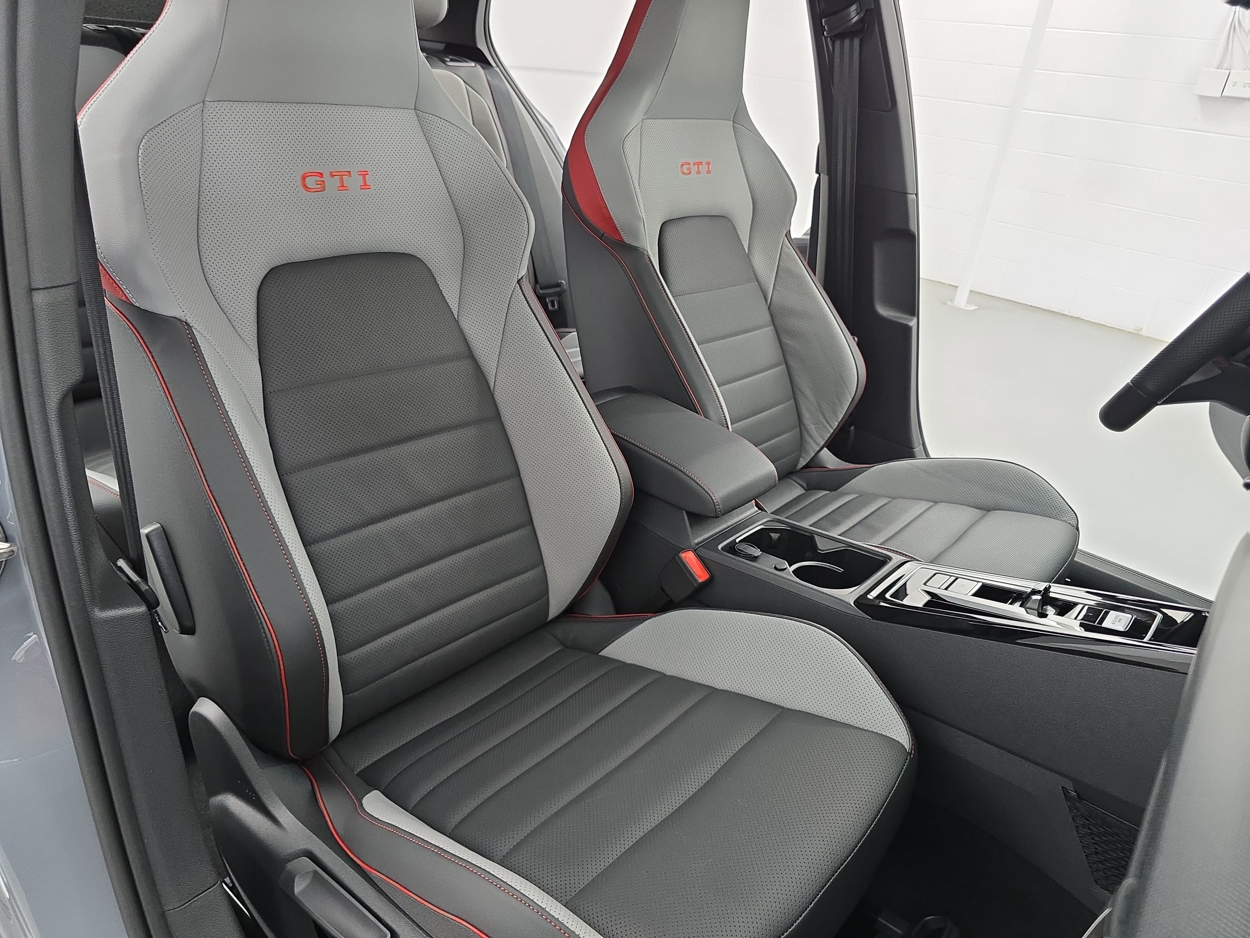 New 2026 Volkswagen GTI Autobahn FWD image 10
