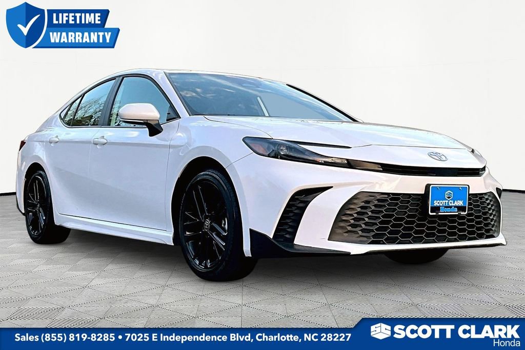 Used 2025 Toyota Camry SE