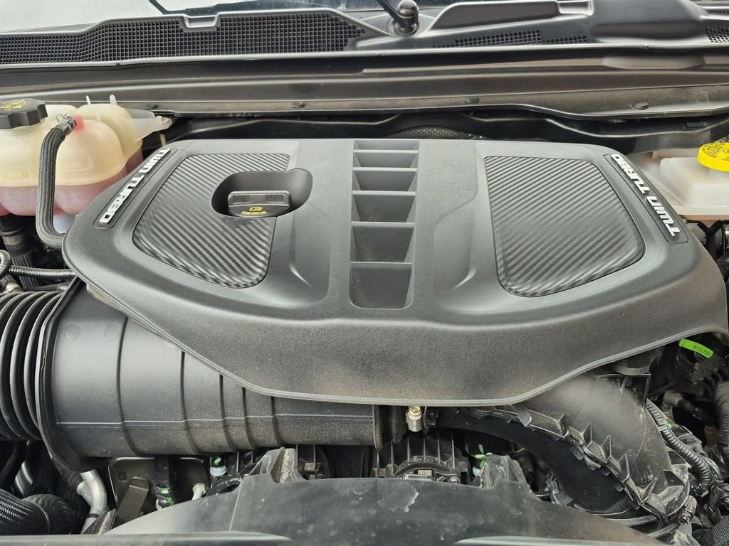 Used 2025 RAM 1500 Limited w/ Trailer Tow Group AWD/4WD image 35