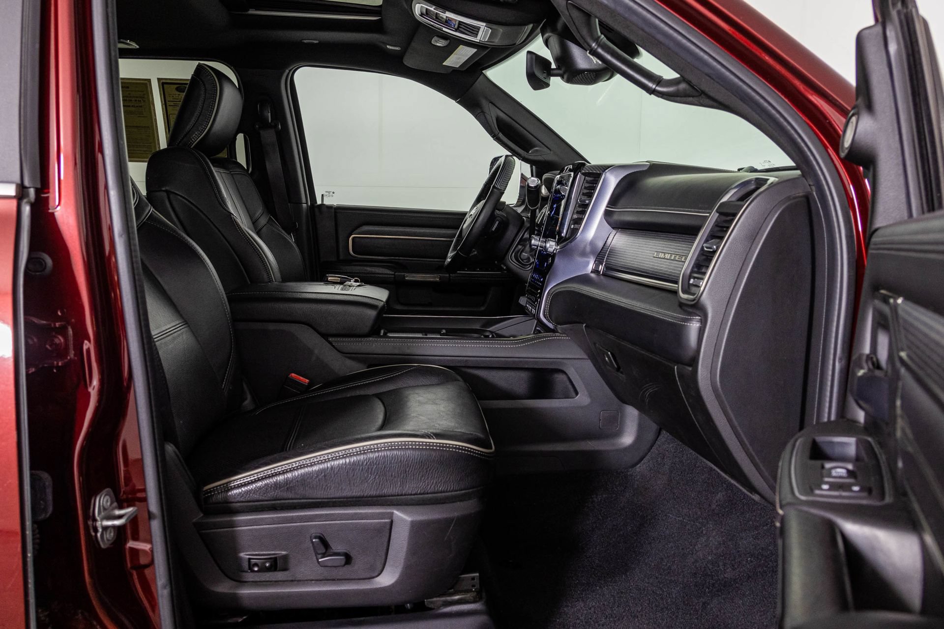 Used 2019 RAM 3500 Limited AWD/4WD image 48
