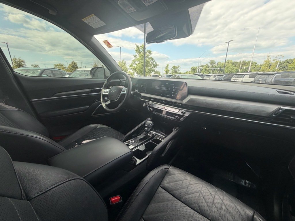 Used 2024 Kia Telluride EX X-Line AWD/4WD image 11
