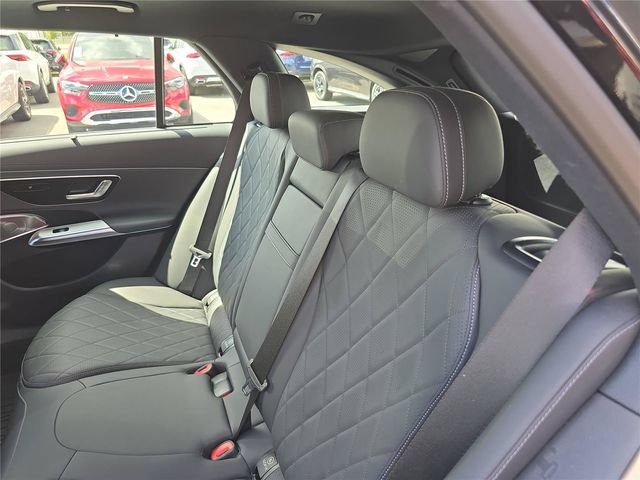 Used 2026 Mercedes-Benz E 450 4MATIC All-Terrain Wagon image 15