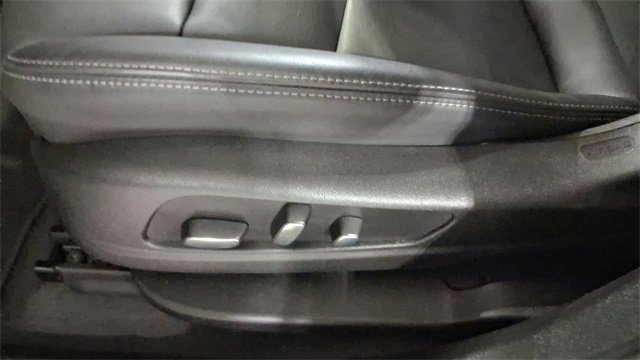 Used 2024 Cadillac XT6 Sport w/ Technology Package image 26