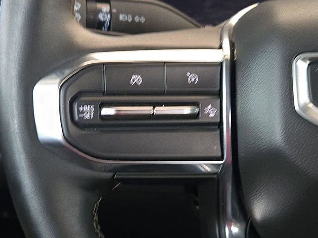 Used 2025 GMC Canyon Denali image 13