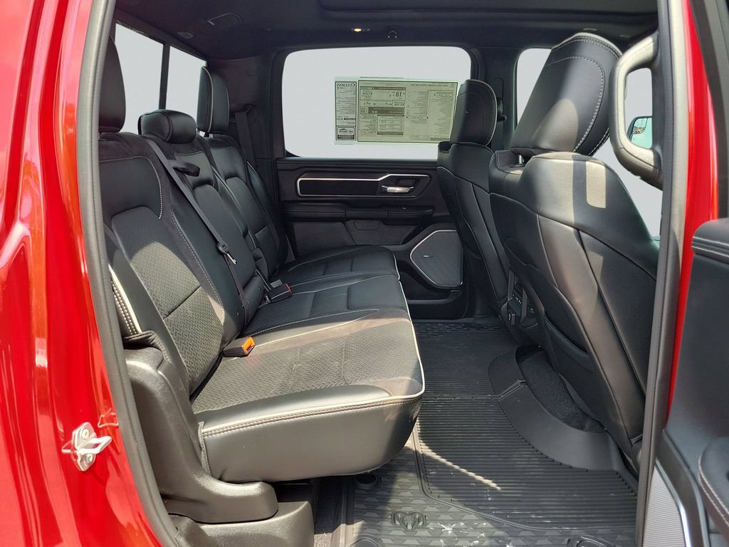 New 2026 RAM 1500 Laramie AWD/4WD image 34