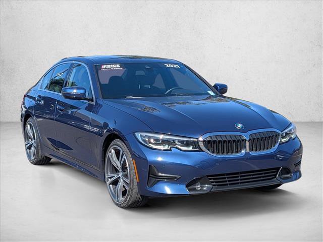 Used 2021 BMW 330i Sedan w/ Convenience Package RWD image 3