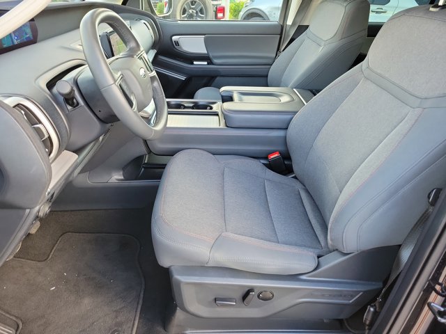 Certified 2025 Ford Expedition Max Active image 18