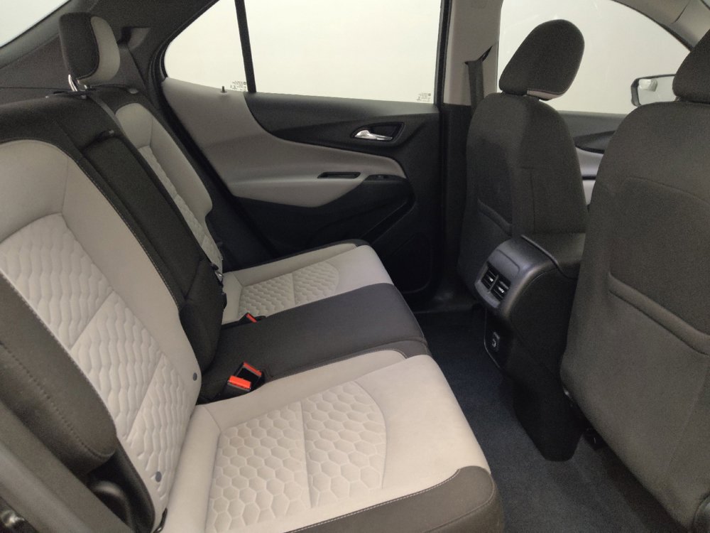 Used 2019 Chevrolet Equinox LS FWD image 19