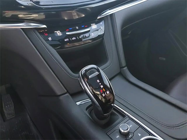 Certified 2022 Cadillac XT6 Premium Luxury image 19