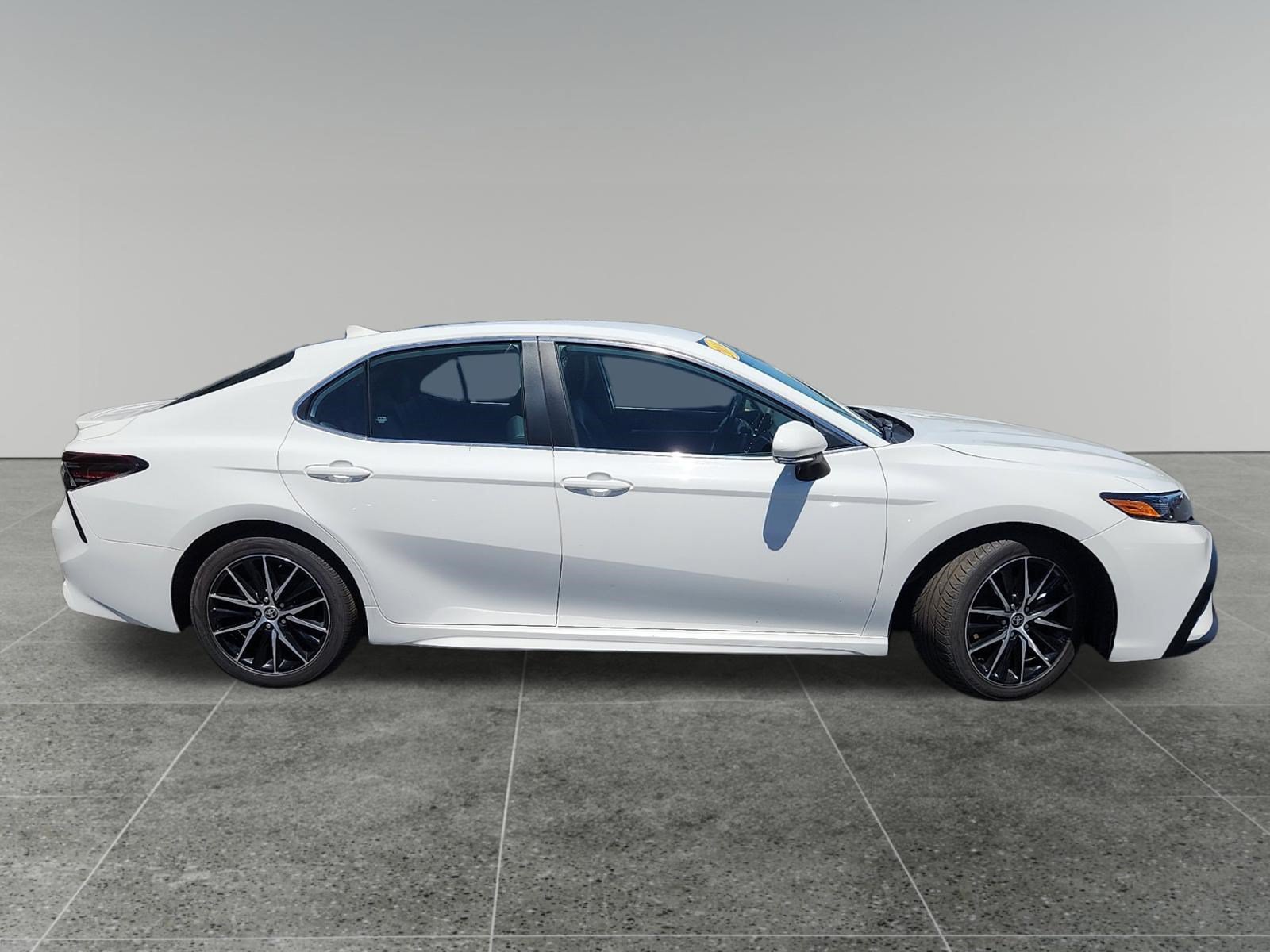 Certified 2024 Toyota Camry SE FWD image 8