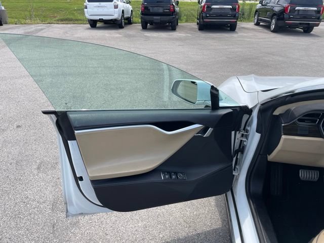 Used 2014 Tesla Model S P85 RWD image 16