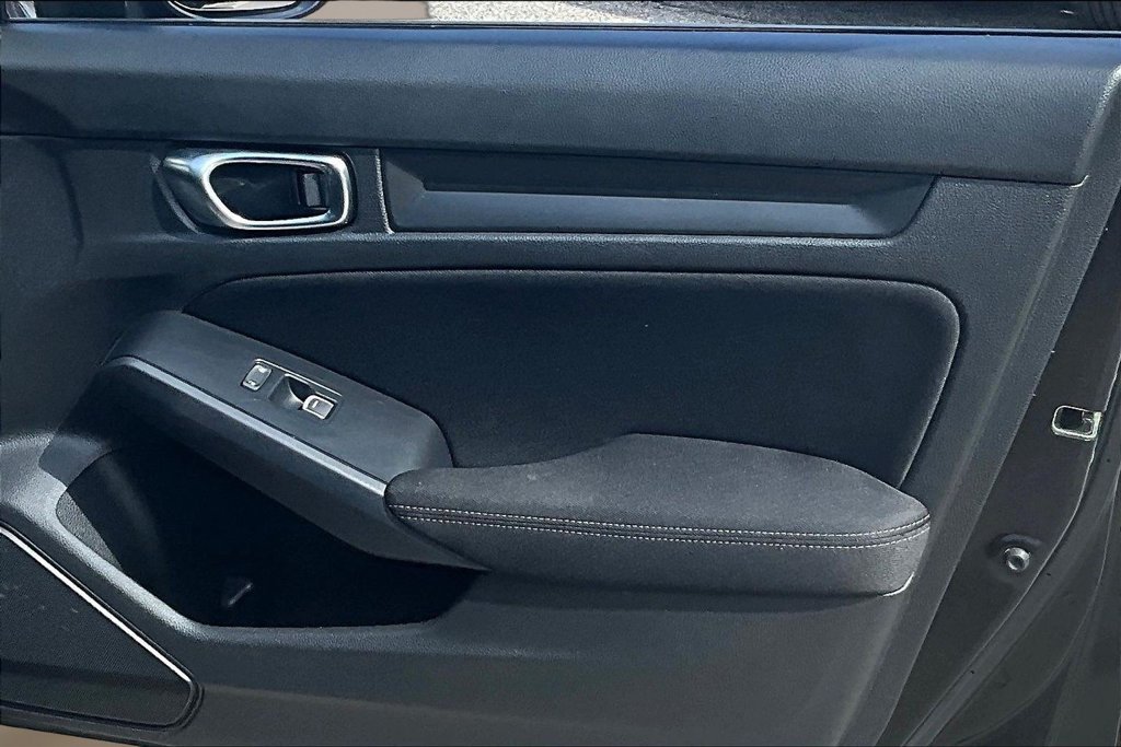 Used 2025 Honda Civic Sport image 25