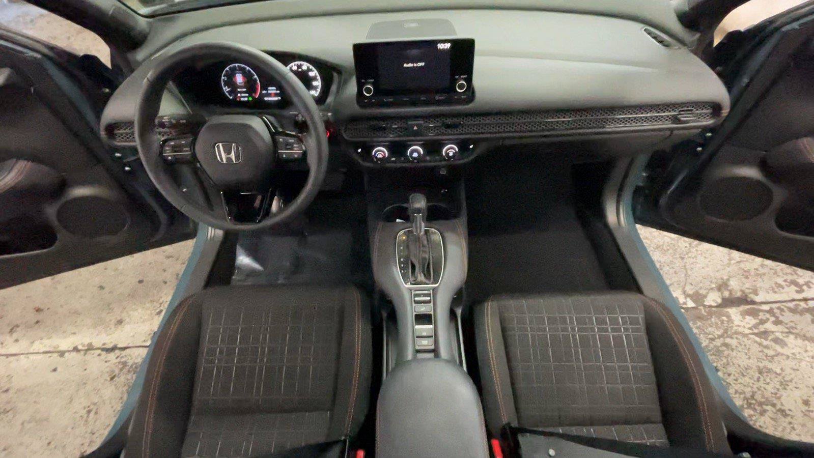 Used 2024 Honda HR-V Sport image 28
