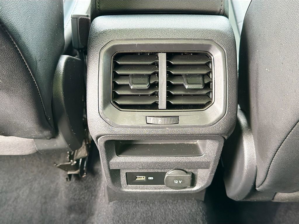 Used 2019 Volkswagen Tiguan SEL image 20