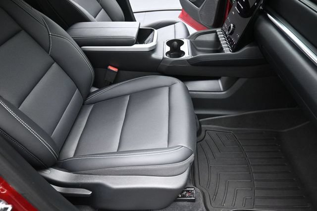 Certified 2026 GMC Terrain Elevation w/ Elevation Premium Package FWD image 28