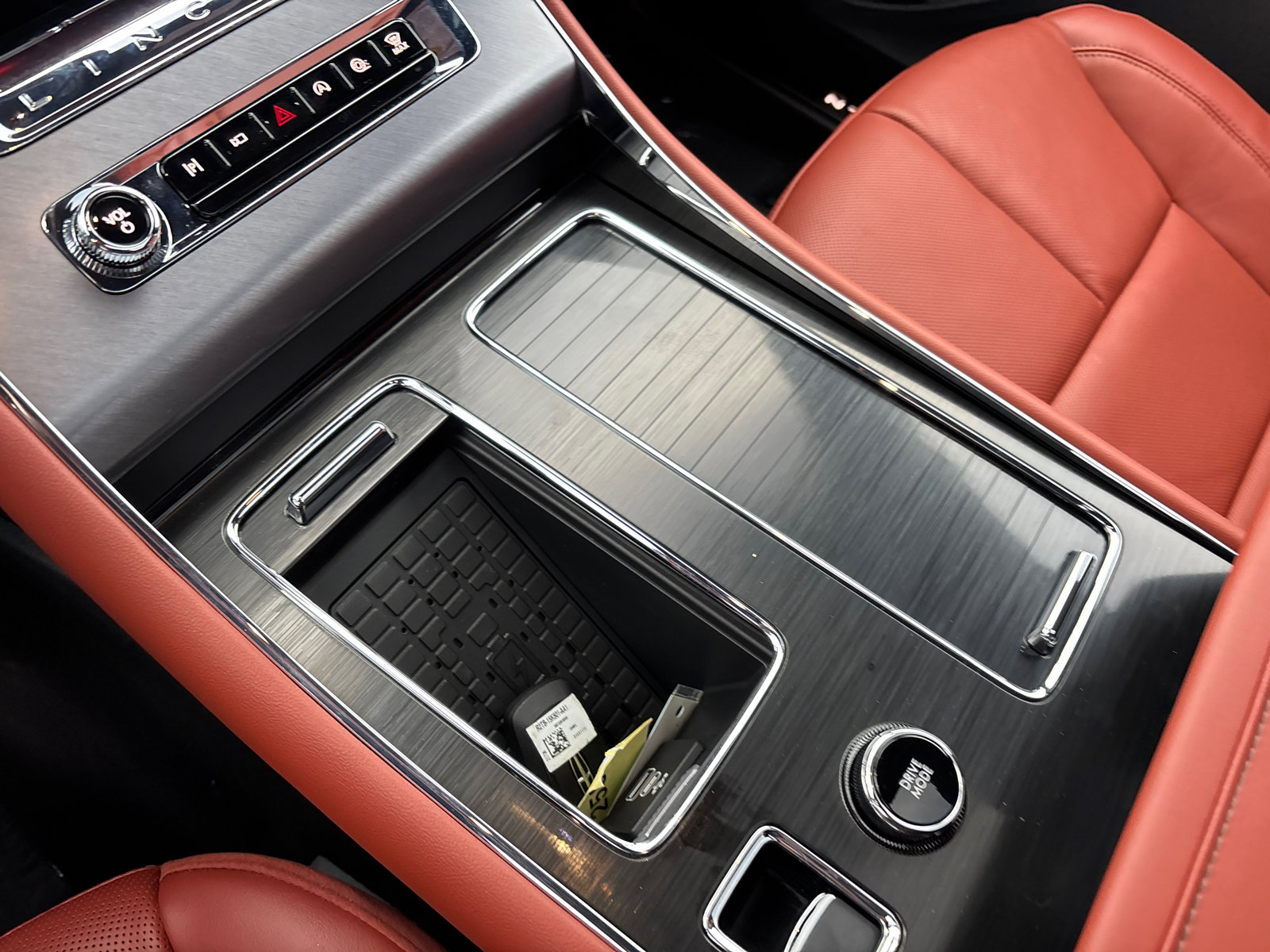 New 2025 Lincoln Aviator Reserve w/ Illumination Package image 25