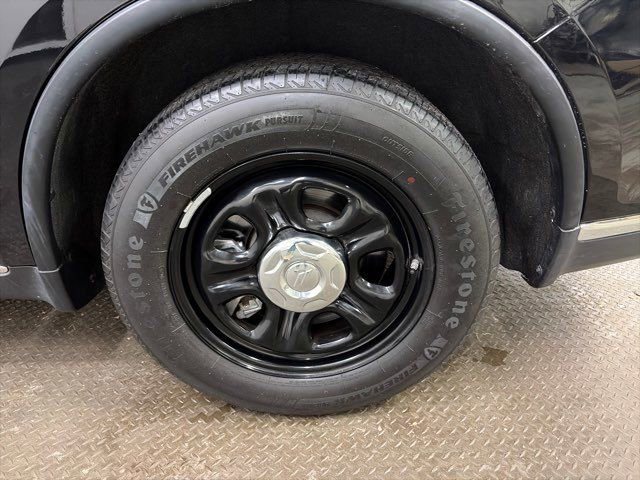 Used 2023 Dodge Durango AWD image 37