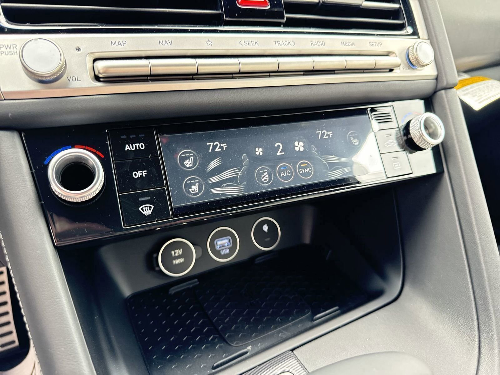 New 2025 Genesis G70 3.3T Advanced w/ Sport Prestige Package image 25