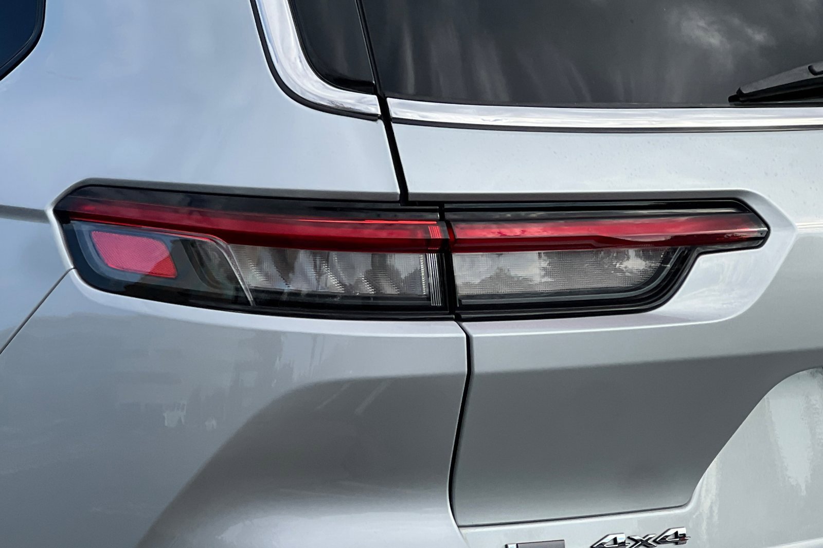 Used 2021 Jeep Grand Cherokee L Limited image 51