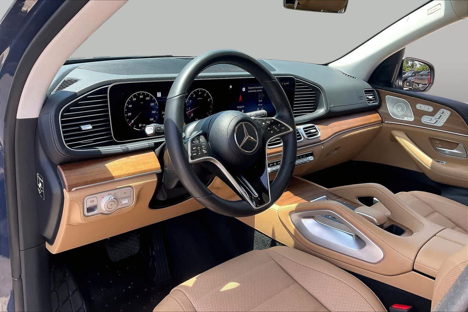 Used 2024 Mercedes-Benz GLE 350 4MATIC image 17