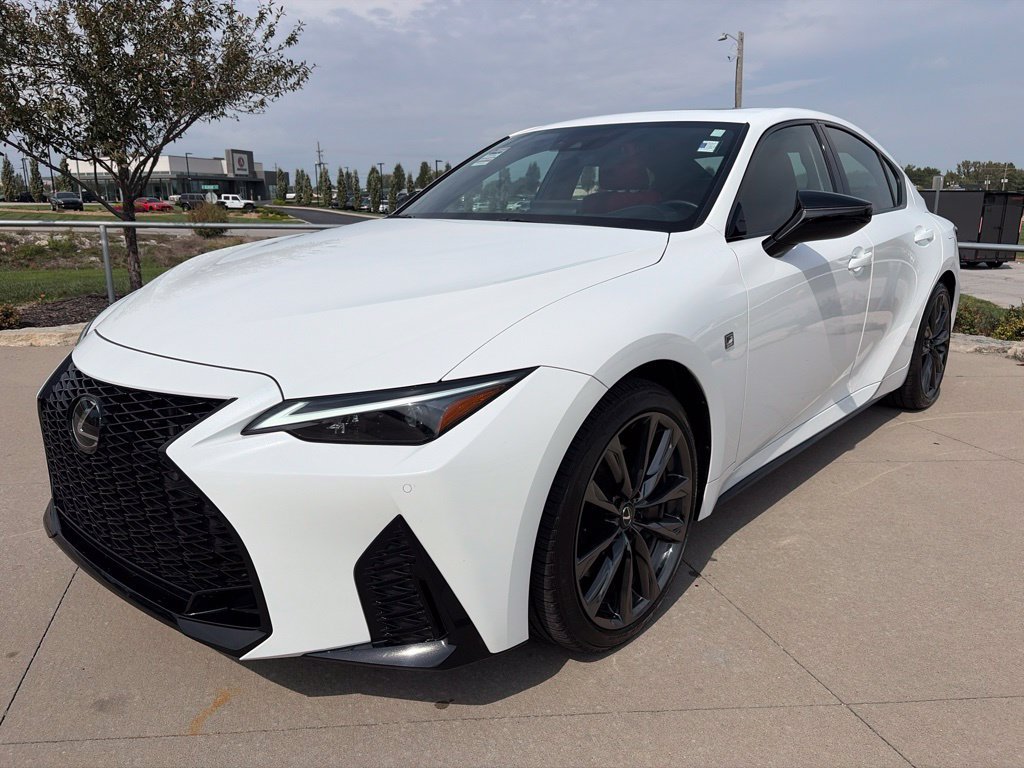 Used 2025 Lexus IS 350 F Sport AWD/4WD image 4