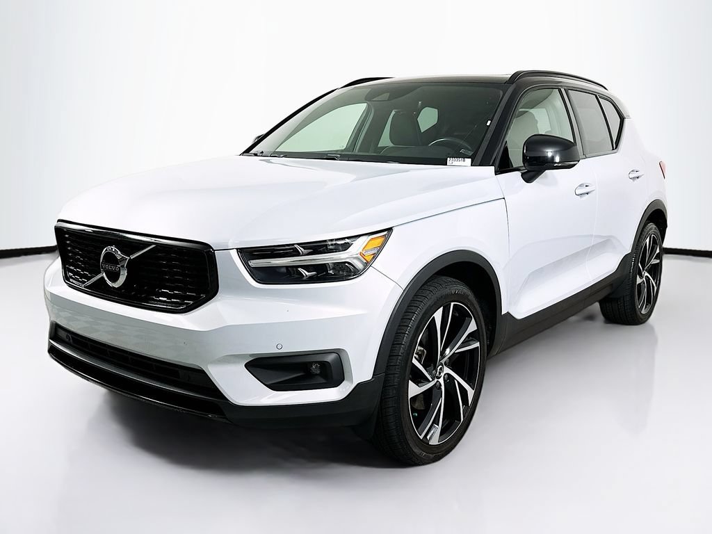 Used 2020 Volvo XC40 T4 R-Design w/ Protection Package Premier