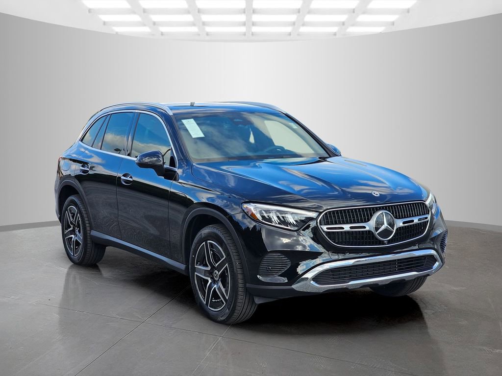 Used 2026 Mercedes-Benz GLC 300 image 8