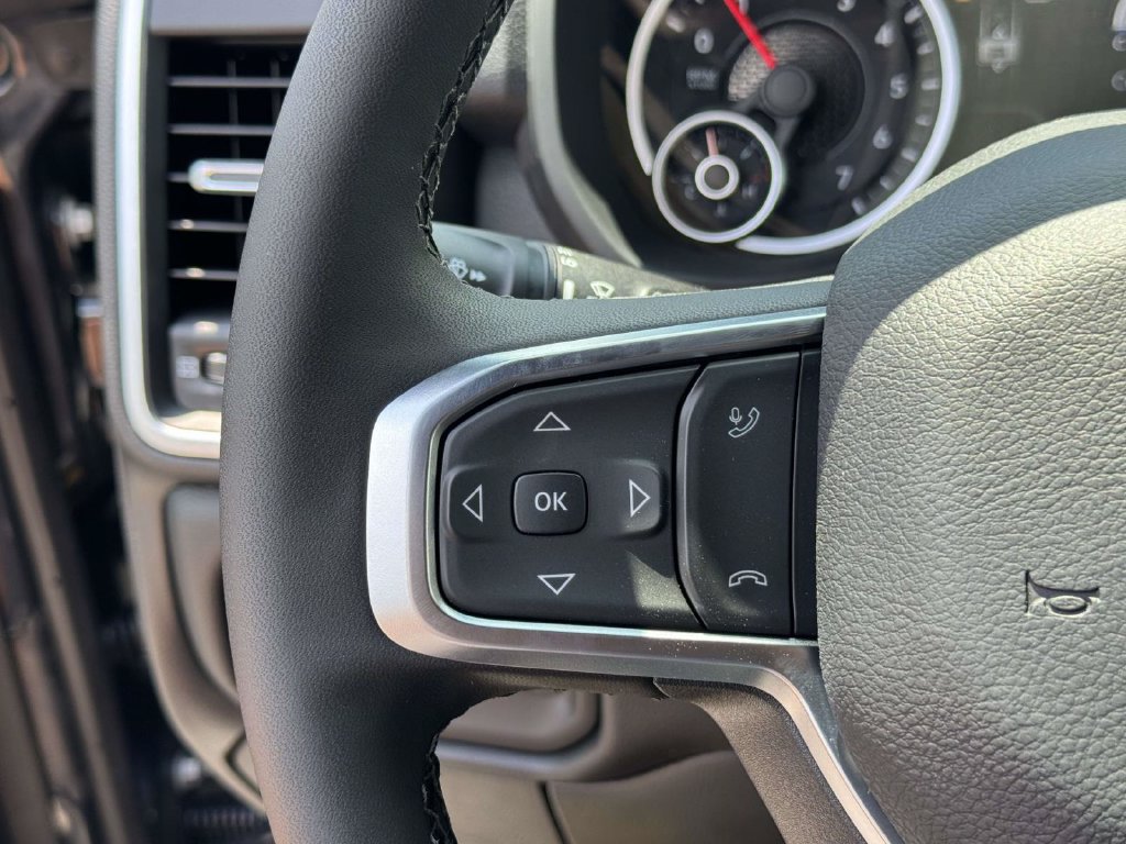 New 2026 RAM 2500 Big Horn AWD/4WD image 21