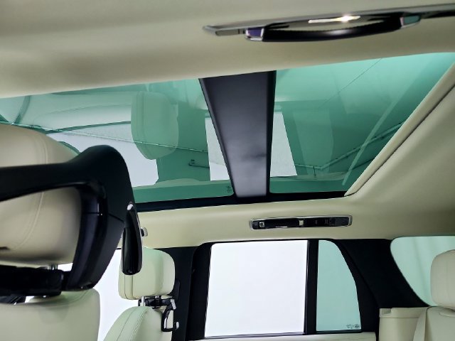 New 2026 Land Rover Range Rover SE AWD/4WD image 22