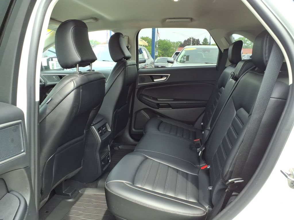 Certified 2023 Ford Edge SEL w/ Convenience Package AWD/4WD image 11