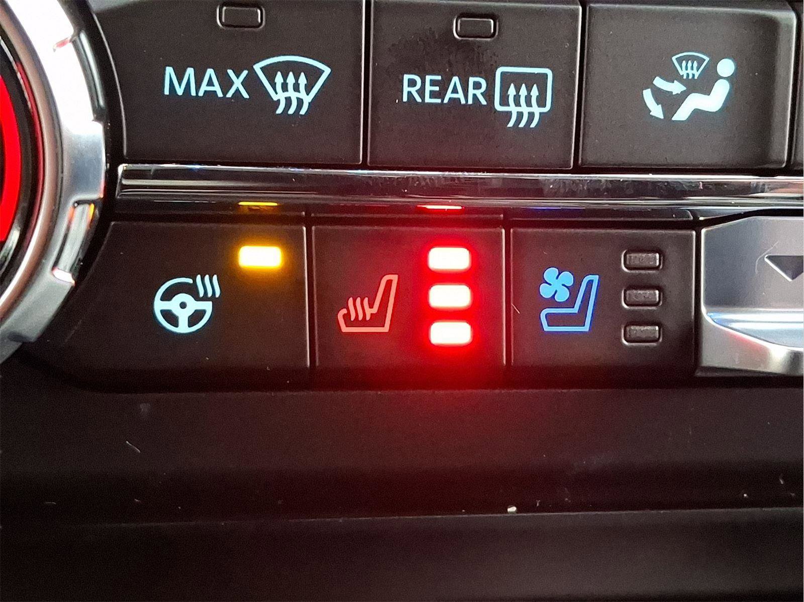 New 2026 Ford F250 Lariat w/ Chrome Package image 18