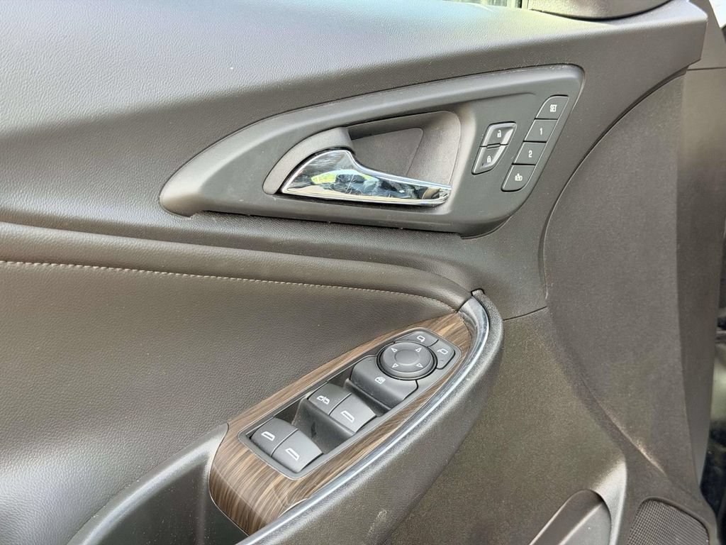 Used 2024 Chevrolet Malibu LT FWD image 13