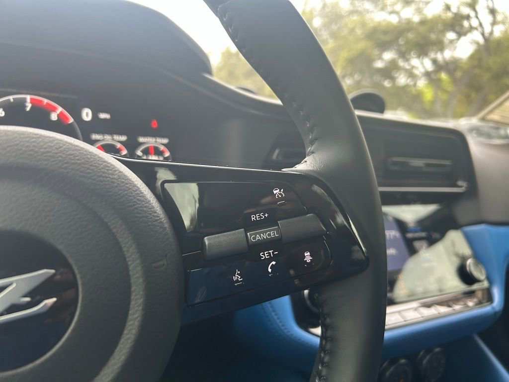 Used 2024 Nissan Z Performance w/ Floor Mat Package image 18