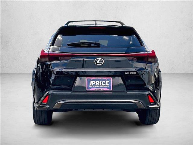 Used 2022 Lexus UX 200 F Sport w/ Accessory Package (Z2) image 4