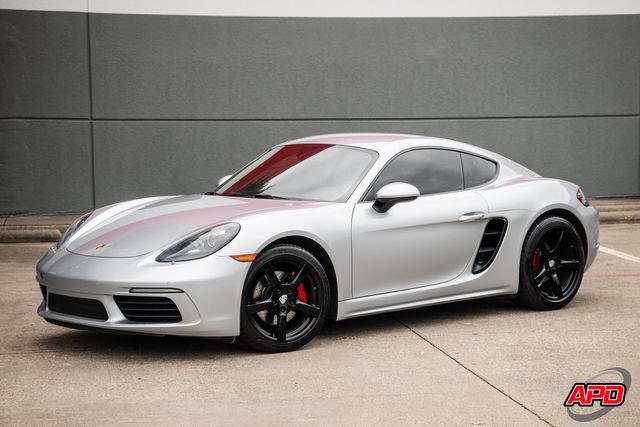 Used 2017 Porsche 718 Cayman RWD image 34