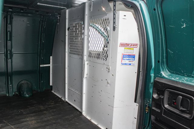 Used 2019 Chevrolet Express 3500 w/ Driver Convenience Package RWD image 19