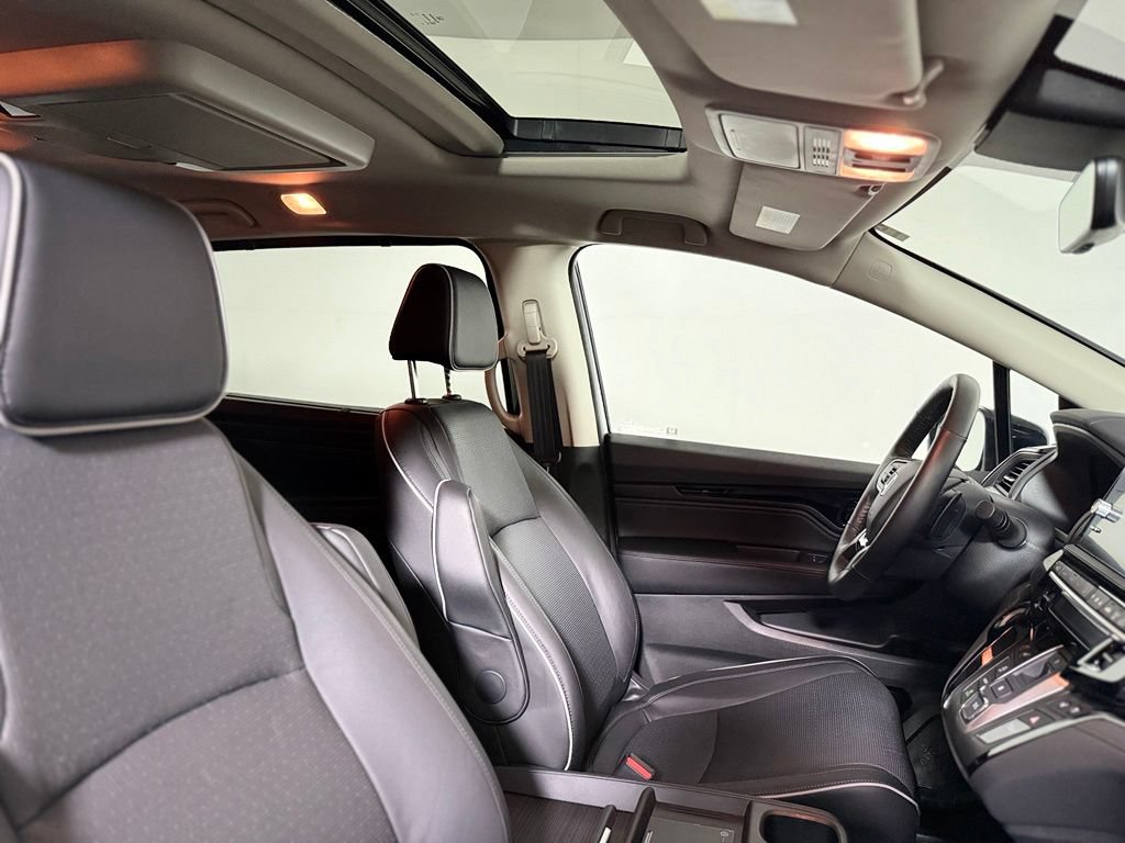 Used 2025 Honda Odyssey Elite image 28
