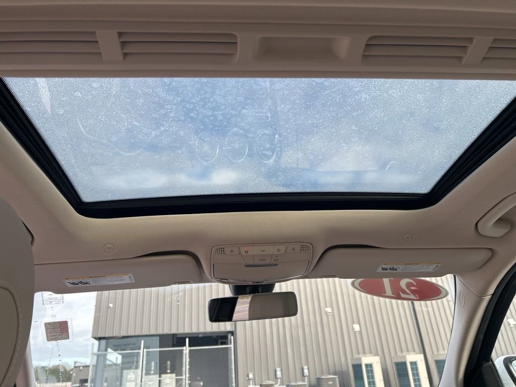 Used 2021 Mercedes-Benz C 300 Sedan image 24