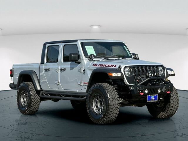 Used 2023 Jeep Gladiator Rubicon w/ Trailer Tow Package AWD/4WD image 8
