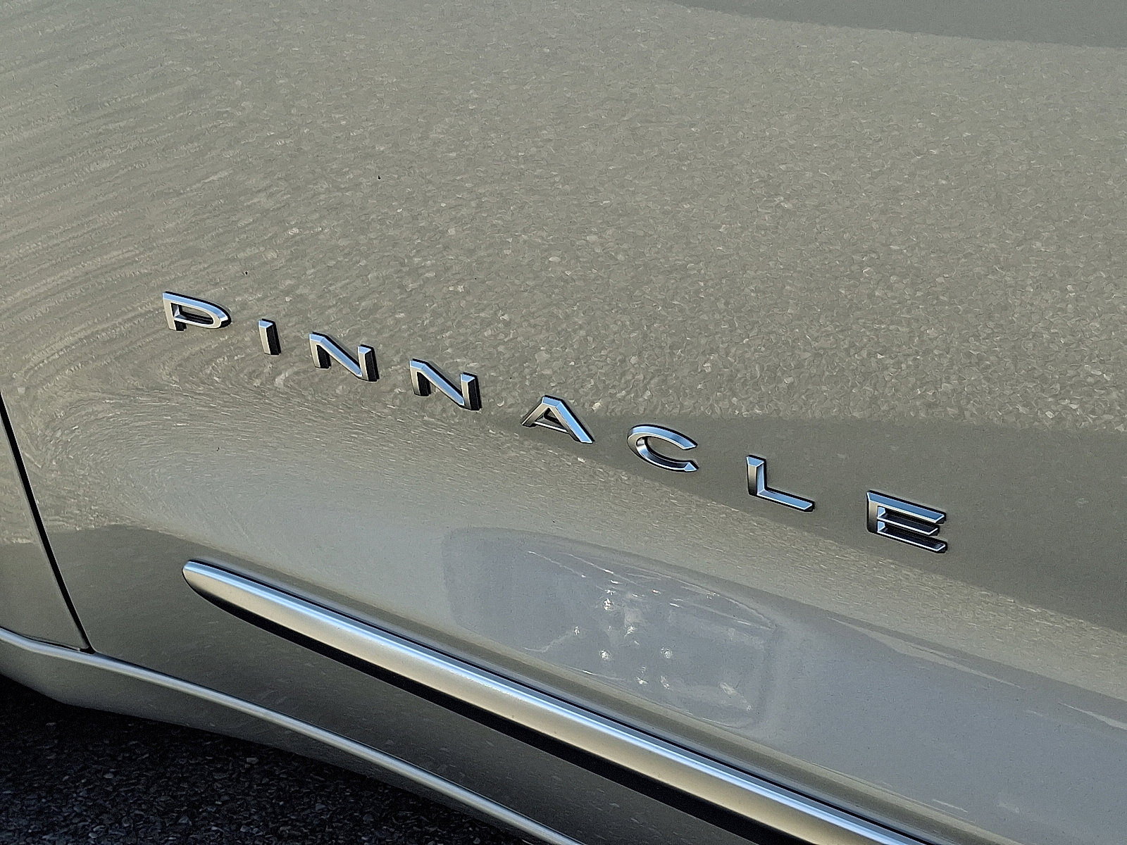 New 2026 Chrysler Pacifica Pinnacle image 6