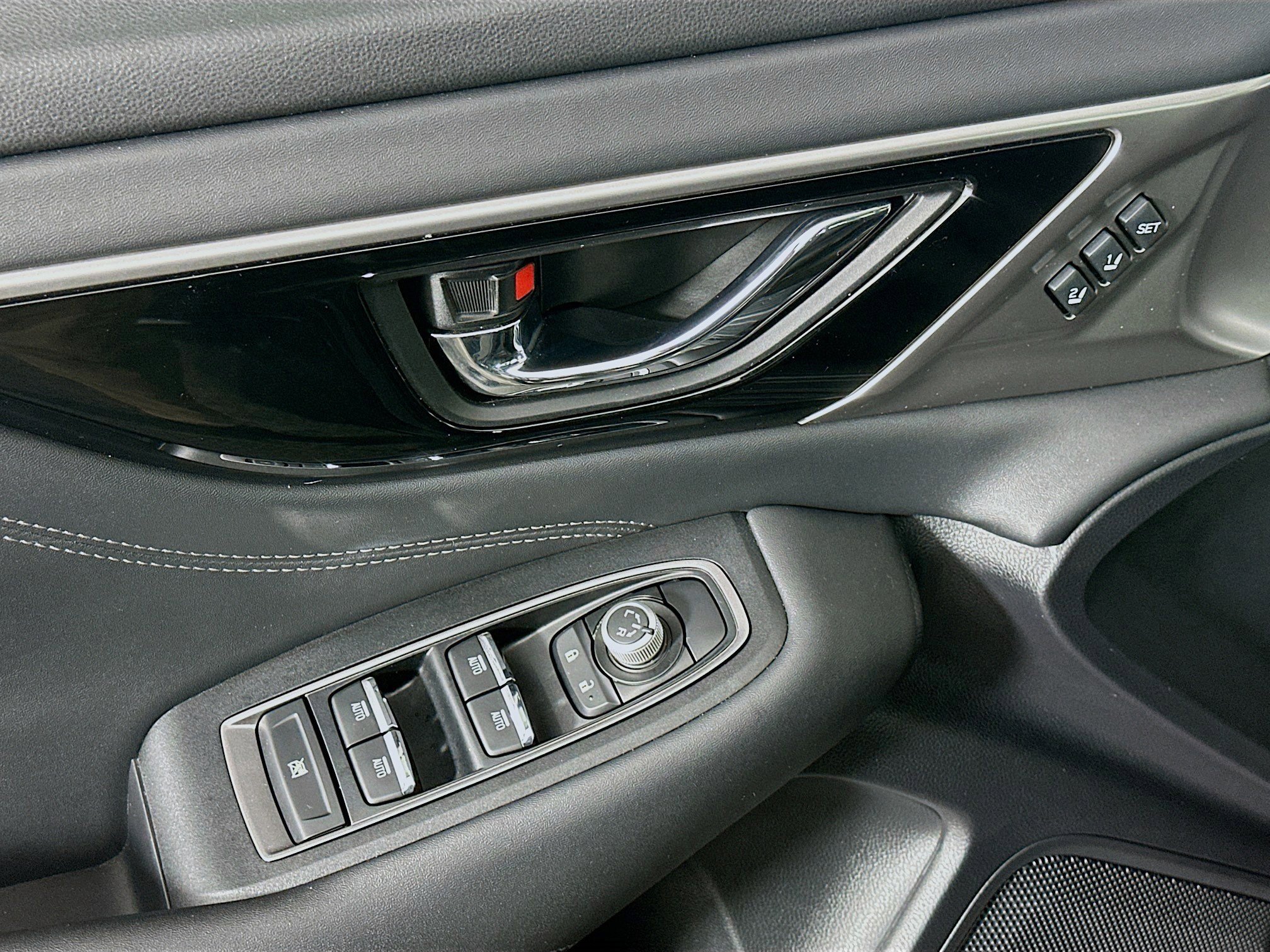 Used 2023 Subaru Outback Limited image 15