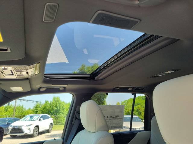 New 2026 Lexus LX 700h Luxury AWD/4WD image 31