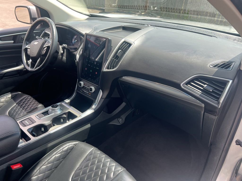 Used 2023 Ford Edge Titanium AWD/4WD image 23